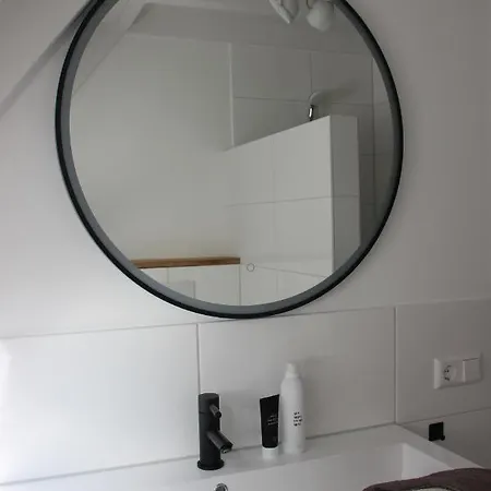 Lodge21ouddorp Nyaraló *